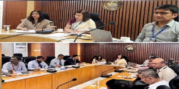 বেংকৰ মুৰব্বী সকলৰ সৈতে ৰিজাৰ্ভ বেংক গুৱাহাটীৰ পৰ্যালোচনা বৈঠক