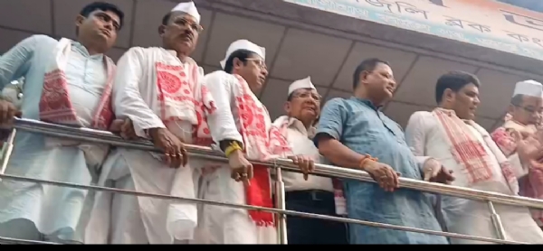 ঢেকিয়াজুলিত আজি অনুষ্ঠিত হ’ল কংগ্ৰেছৰ বিশাল সাংগঠনিক সভা ৷