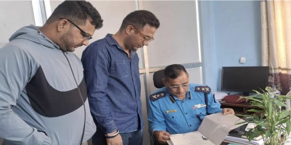 কাঠমাণ্ডুৰ মেয়ৰ বেলেন শ্বাহ আৰু হামি নেপালৰ প্ৰতিষ্ঠাপক চুডান গুৰুঙৰ বিৰুদ্ধে আৰক্ষীৰ এজাহাৰ দাখিল