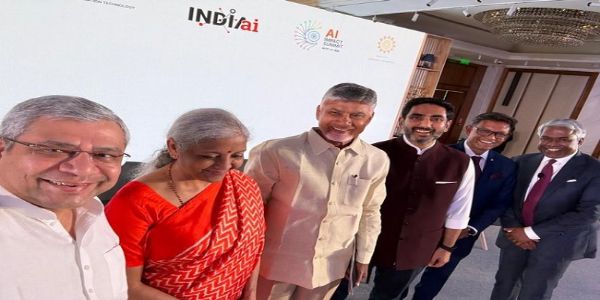 বিশাখাপট্টনমত এআই চেণ্টাৰ স্থাপনৰ বাবে ১৫ বিলিয়ন ডলাৰ বিনিয়োগ কৰিব গুগল