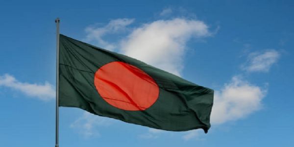 বাংলাদেশত জুলাই চনদত গণভোটৰ সময়ক লৈ ৰাজনৈতিক দলৰ মাজত অচলাৱস্থা