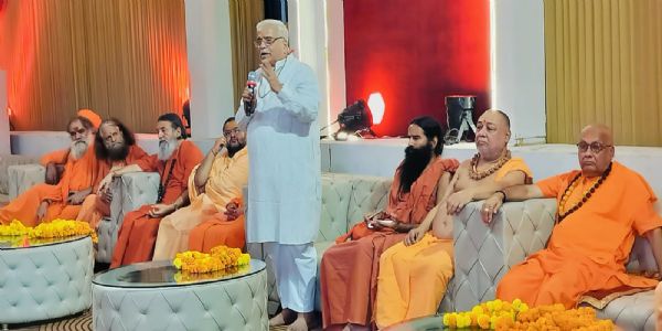 হিন্দুত্বৰ ৰক্ষা কৰিবলৈ আমি সংস্কৃতি, পৰিবেশ, পৰিয়াল জ্ঞানৰ চিন্তাধাৰাক জনসাধাৰণৰ মাজলৈ লৈ যাব লাগিব: ভাইয়াজী যোশী
