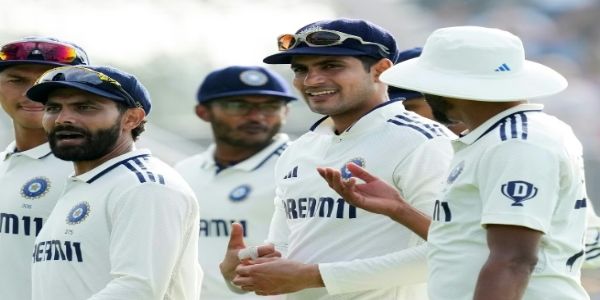 ভাৰত বনাম ৱেষ্ট ইণ্ডিজৰ প্ৰথম টেষ্টঃ টছত জয়লাভ কৰি ৱেষ্ট ইণ্ডিজৰ প্ৰথমে বেটিং কৰাৰ নিৰ্ণয়