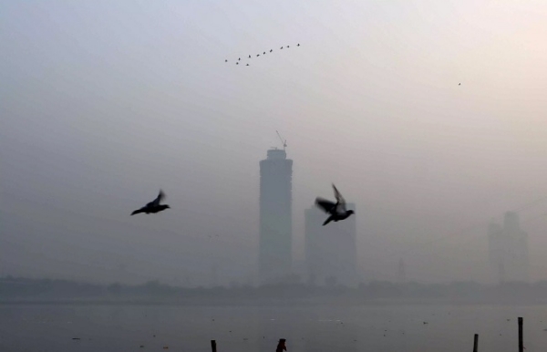 प्रदूषण के लोगो का प्रतीकातमक चित्र