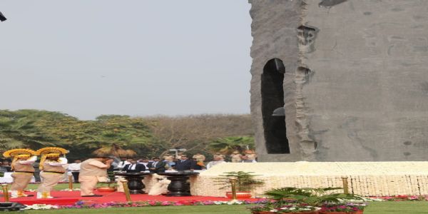 আৰক্ষী স্মৃতি দিৱসত আৰক্ষী বাহিনীৰ সাহস আৰু ত্যাগক মুখ্যমন্ত্ৰীৰ শ্ৰদ্ধাঞ্জলি