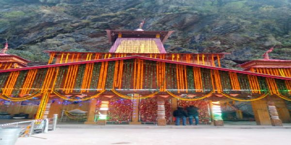 যমুনোত্ৰি ধামৰ মাতা যমুনাৰ আজি বিদায়, বিশেষ পূজা আৰম্ভ