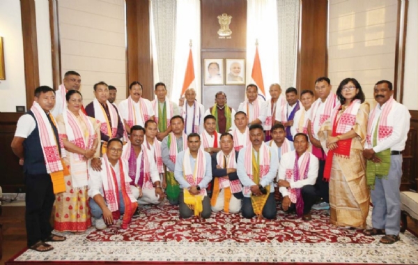 বডোলেণ্ড প্ৰাদেশীয় পৰিষদৰ ৫ম কাৰ্যনিৰ্বাহকৰ শপতগ্ৰহণ অনুষ্ঠানৰ প্ৰস্তুতি তুংগত।