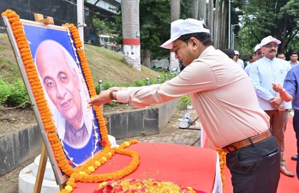 উত্তৰ-পূব সীমান্ত ৰেলৱেৰ দ্বাৰা ৰাষ্ট্ৰীয় একতা দিৱস উদযাপন উত্তৰ-পূব সীমান্ত ৰেলৱেৰ দ্বাৰা ৰাষ্ট্ৰীয় একতা দিৱস উদযাপন