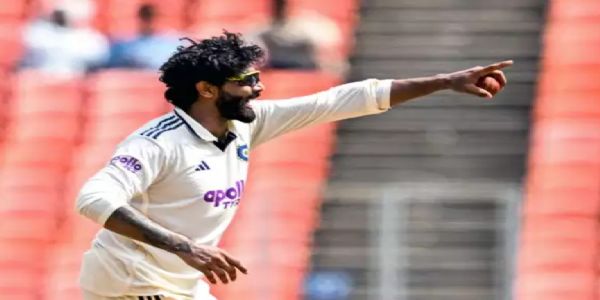 প্ৰথম টেষ্টত ৱেষ্ট ইণ্ডিজক এটা ইনিংছ আৰু ১৪০ ৰানত পৰাজিত ভাৰতৰ