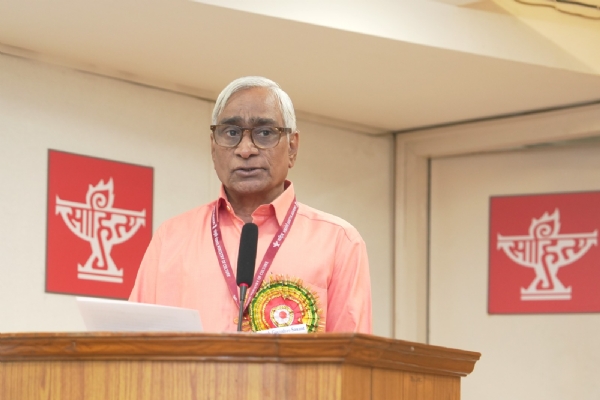 सुरेश गोविंदराव सावंत,मराठी सुरेश गोविंदराव सावंत,मराठी