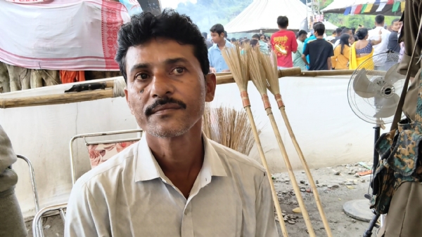 ভিৰৰ সুযোগ লৈ জুবিন ক্ষেত্ৰত বৃদ্ধি পাইছে চোৰৰ উপদ্ৰৱ ।