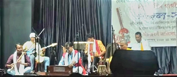 নগাঁৱত গজলৰ বিশেষ অনুষ্ঠান সম্পন্ন ।