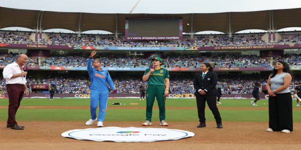 মহিলা বিশ্বকাপৰ ফাইনেলঃ টছত দক্ষিণ আফ্ৰিকাৰ জয়, ভাৰতৰ বেটিং