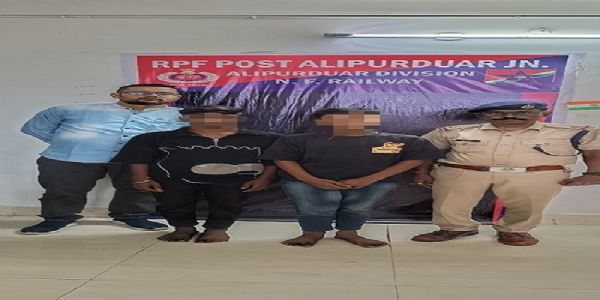 নাবালক সকলৰ সুৰক্ষা আৰু যাত্ৰী কল্যাণ নিশ্চিত কৰাৰ দিশত সতৰ্কতামূলক পদক্ষেপ গ্ৰহণ উত্তৰ-পূব সীমান্ত ৰেলৱেৰ আৰপিএফৰ