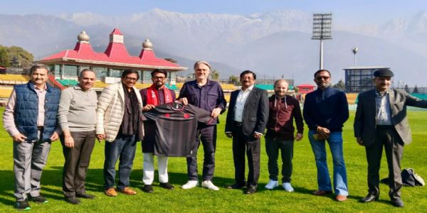 বিশ্বৰ শ্ৰেষ্ঠ ক্ৰিকেট ষ্টেডিয়াম ধৰ্মশালা ভ্ৰমণৰ অভিজ্ঞতা আছিল অবিস্মৰণীয়: ডায়েটমাৰ বেয়াৰ্ছডৰ্ফাৰ