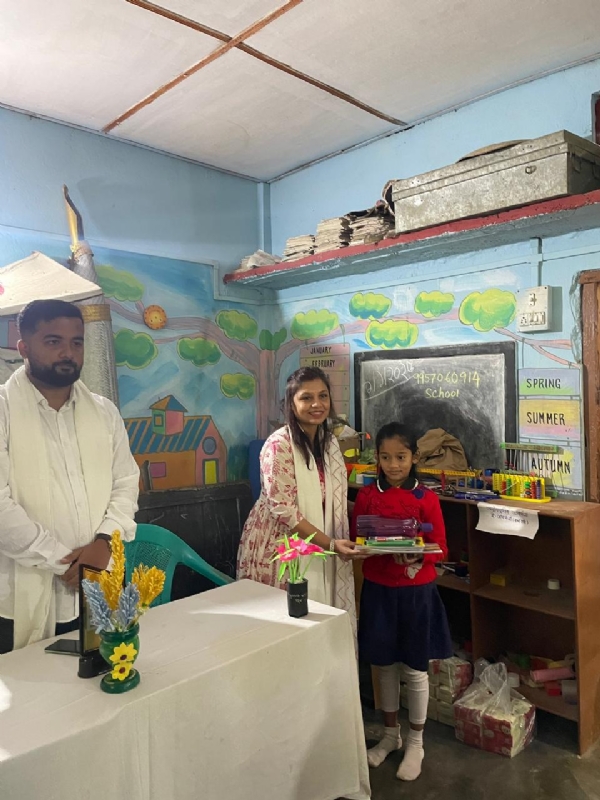 সদৌ যোৰহাট জিলা ছাত্ৰ সন্থা আৰু শ্যেলী ফাউণ্ডেচনৰ বিশেষ প্ৰকল্প উৎসাহৰ আৰম্ভণি*  প্ৰাথমিক বিদ্যালয়ৰ ছাত্ৰ-ছাত্ৰীৰ মাজত শৈক্ষিক সামগ্ৰী বিতৰণ