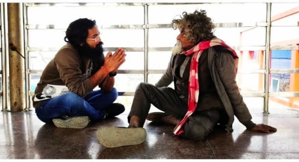 आज़ाद पाण्डेय — “माँ के सपनों को साकार करने को जीवन समर्पित”