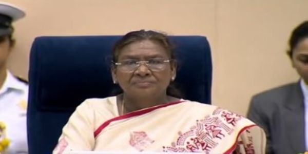 গুৰু টেগ বাহাদুৰৰ ৩৫০ সংখ্যক শ্বহীদ বাৰ্ষিকীত ৰাষ্ট্ৰপতি দ্ৰৌপদী মুৰ্মুৰ শ্ৰদ্ধাঞ্জলি