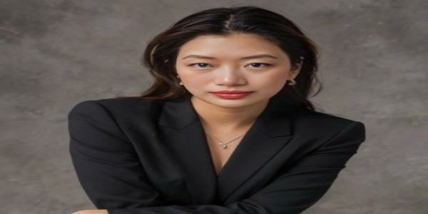 চাংহাই বিমানবন্দৰত চীনৰ প্ৰৱৰ্তন বিষয়াৰ দ্বাৰা অৰুণাচল প্ৰদেশৰ মহিলাক হাৰাশাস্তি