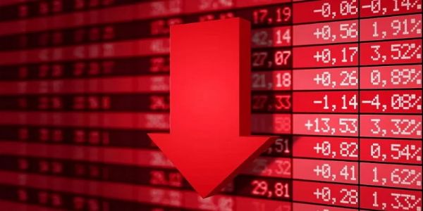 ঘৰুৱা শ্বেয়াৰ বজাৰ ৰঙা ৰঙৰ চিনত বন্ধ, চেন্সেক্স ৩৩১ পইণ্ট হ্ৰাস