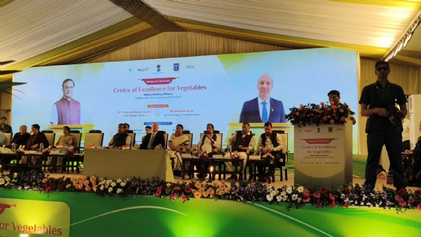 ক্ষেত্ৰীত ইণ্ডো-ইজৰাইল কৃষি প্ৰকল্পৰ শাক-পাচলি উৎকর্ষ সাধন কেন্দ্ৰৰ উদ্বোধন,