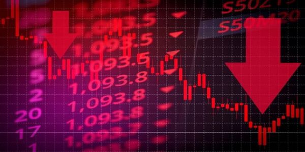 বিক্ৰীৰ চাপৰ বাবে তীব্ৰ অৱনমনৰ সৈতে বন্ধ শ্বেয়াৰ বজাৰ, চেন্সেক্স শীৰ্ষৰ পৰা ৬৫৫ পইণ্ট হ্ৰাস