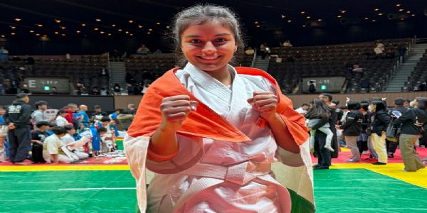 জাপানত অনুষ্ঠিত এছিয়ান চেম্পিয়নশ্বিপত মধ্যপ্ৰদেশৰ অনুজ্ঞা শৰ্মাৰ ব্ৰঞ্জৰ পদক লাভ