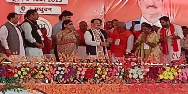 লালু পৰিয়ালে গোটেই জীৱন কাৰাগাৰত আৰু জামিনত কটাবঃ জে পি নড্ডা