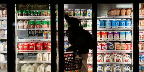 ট্ৰাম্প প্ৰশাসনক সম্পূৰ্ণ পৰিপূৰক পুষ্টি সহায়ক কাৰ্যসূচীৰ ধন পৰিশোধ কৰিবলৈ ন্যায়াধীশৰ নিৰ্দেশ