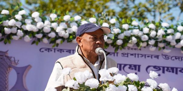 শ্বহীদ দিৱসৰ দিনা অসম আন্দোলনৰ শ্বহীদ সকলক বিটিচি প্ৰধানৰ শ্ৰদ্ধাঞ্জলি