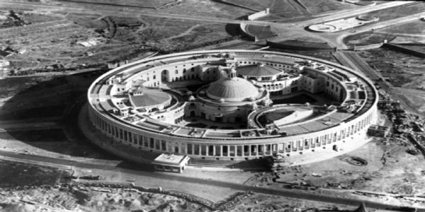 ইতিহাসৰ পৃষ্ঠাত ১২ ডিচেম্বৰঃ ১৯১১ চনত সলনি হৈছিল দেশৰ ৰাজধানী