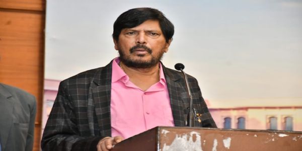 প্ৰধানমন্ত্ৰীক লৈ ৰাহুল গান্ধীৰ মন্তব্য শালিনতাহীন: ৰামদাস আঠাৱালে