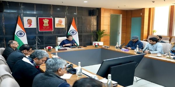 সাহসী চিন্তা আৰু অক্লান্ত প্ৰচেষ্টাই ভাৰতৰ শক্তি খণ্ডক ৰূপান্তৰিত কৰিলেঃ পীয়ুষ গোৱেল