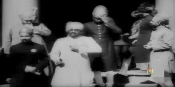 চৰ্দাৰ বল্লভভাই পেটেলৰ মৃত্যু বাৰ্ষিকীত মুখ্যমন্ত্ৰী শৰ্মাৰ শ্ৰদ্ধাঞ্জলি