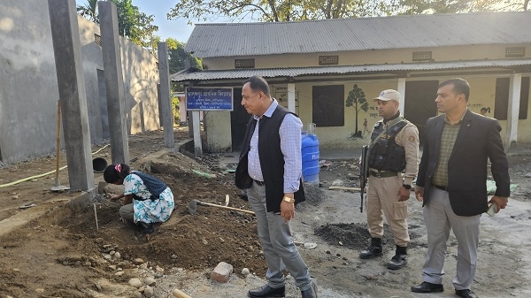 শোণিতপুৰ জিলাৰ অনগ্ৰসৰ এফ আৰ চি ভিলেজ (বন গাওঁ )ত শোণিতপুৰ জিলা প্ৰশাসন শোণিতপুৰ জিলাৰ অনগ্ৰসৰ এফ আৰ চি ভিলেজ (বন গাওঁ )ত শোণিতপুৰ জিলা প্ৰশাসন