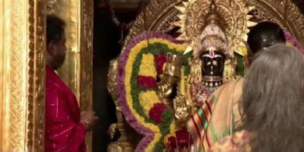 ৰাষ্ট্ৰপতি দ্ৰৌপদী মুৰ্মুৱে উদ্বোধন কৰিলে ভেল্লোৰৰ শ্ৰীপুৰম স্বৰ্ণ মন্দিৰ পৰিসৰত ধ্যান মন্দিৰ