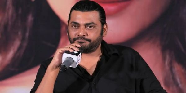 তেলেগু চিনেমা পৰিচালক কিৰণ কুমাৰৰ দেহাৱসান, কে কে নামেৰেও পৰিচিত