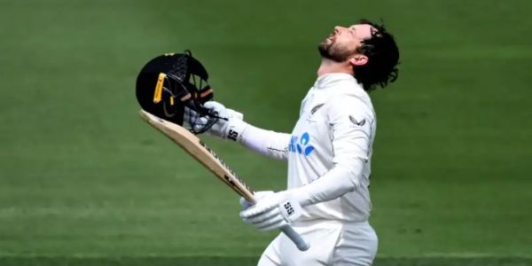 কনৱে আৰু লেথামৰ ঐতিহাসিক শতিকৰ অংশীদাৰিত্ব, প্ৰথম দিনাই বেকফুটত ৱেষ্ট ইণ্ডিজ