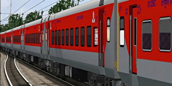 ৰে’লৱেৰ ২৬ ডিচেম্বৰৰ পৰা কাৰ্যকৰী হোৱাকৈ যাত্ৰীৰ ভাড়া সামান্য বৃদ্ধিৰ কথা ঘোষণা