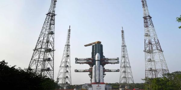 ইছৰ’–এ শীঘ্ৰেই উৎক্ষেপণ কৰিব যোগাযোগ উপগ্ৰহ