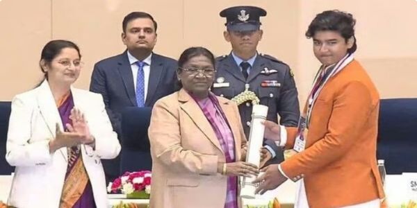 বৈভৱ সূৰ্যবংশীয়ে লাভ কৰে প্ৰধানমন্ত্ৰীৰ ৰাষ্ট্ৰীয় শিশু বঁটা, ৰাষ্ট্ৰপতিৰ দ্বাৰা সন্মানিত