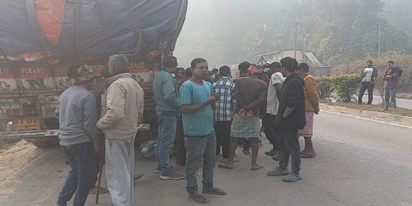 বৰ্নিহাটত পথ দুৰ্ঘটনাত এজন লোকৰ মৃত্যু