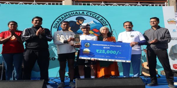ধৰ্মশালা চাইকেল ৰাইডৰ ১০ কিলোমিটাৰ শাখাত আকাশ বৰ্মা আৰু ভাগ্যশ্ৰী বিজয়ী