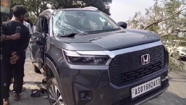 ৰঙিয়াৰ ২৭ নং ৰাষ্ট্ৰীয় ঘাইপথৰ উদিয়ানাত ভয়ংকৰ পথ দুৰ্ঘটনা ৰঙিয়াৰ ২৭ নং ৰাষ্ট্ৰীয় ঘাইপথৰ উদিয়ানাত ভয়ংকৰ পথ দুৰ্ঘটনা