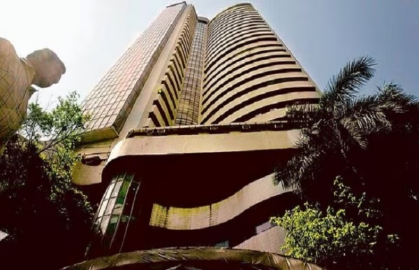 शेयर बाजार के लोगो का प्रतीकात्मक चित्र शेयर बाजार के लोगो का प्रतीकात्मक चित्र