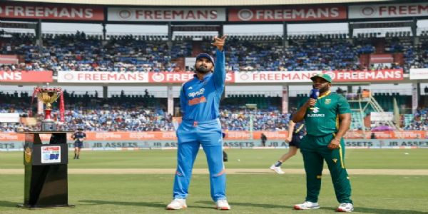 দ্বিতীয় এদিনীয়াত লেহেমীয়া অভাৰ ৰেটৰ বাবে ভাৰতীয় দলক ১০ শতাংশ জৰিমনা