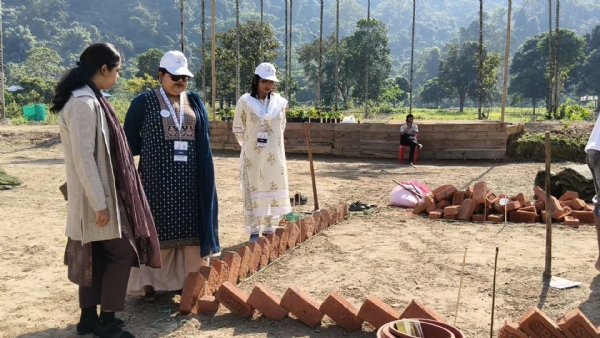 ডিমৰীয়াৰ ধোপগুৰিত Landscape Gardening বিষয়ক এক বিশেষ প্ৰতিযোগিতা। ডিমৰীয়াৰ ধোপগুৰিত Landscape Gardening বিষয়ক এক বিশেষ প্ৰতিযোগিতা।