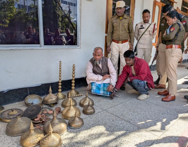 তেজপুৰত গভাইত চোৰ সহ দুজনক গ্ৰেপ্তাৰ তেজপুৰত গভাইত চোৰ সহ দুজনক গ্ৰেপ্তাৰ