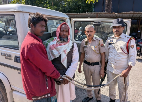 তেজপুৰত গভাইত চোৰ সহ দুজনক গ্ৰেপ্তাৰ তেজপুৰত গভাইত চোৰ সহ দুজনক গ্ৰেপ্তাৰ
