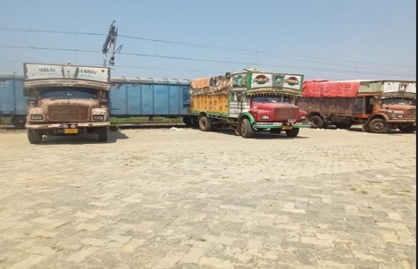নিচিন্তপুৰ টাৰ্মিনেলত প্ৰথমখন মালবাহী ৰেল